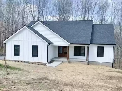 Beautiful Home in the Barren River Lake area.  - Lake Home For Sale in Scottsville, Kentucky