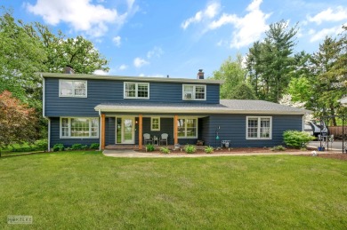 Lake Home For Sale in Oswego, Illinois
