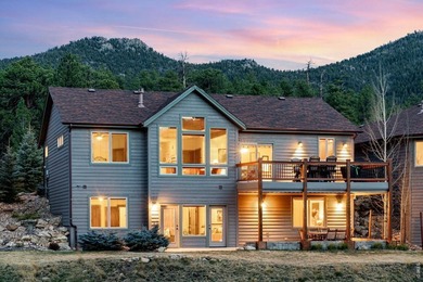 Rare opportunity to own a stunning mountain retreat that has - photo 3