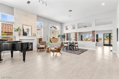 Exquisitely renovated 3-bedroom home with breathtaking golf - photo 11