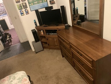 Location, location, location! This two bedroom, one bathroom - photo 14