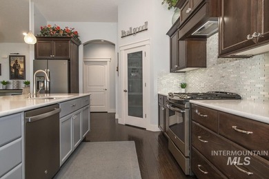 Beautiful single level home built by Riverwood Homes. This ADA - photo 15