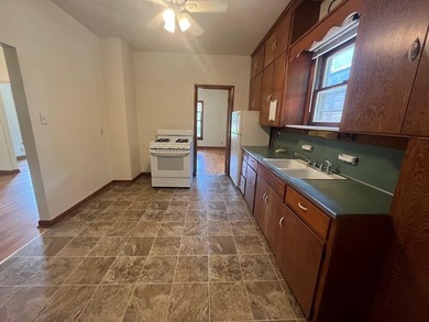3 Unit apartment located just one block from Atwood Ave at the - photo 17