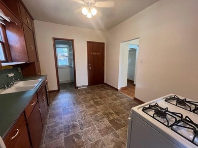 3 Unit apartment located just one block from Atwood Ave at the - photo 18