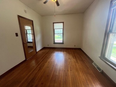 3 Unit apartment located just one block from Atwood Ave at the - photo 19