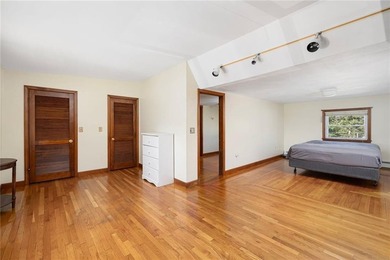 Perfectly positioned on sought-after Third Beach Road in - photo 19