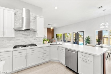 Exquisitely renovated 3-bedroom home with breathtaking golf - photo 20