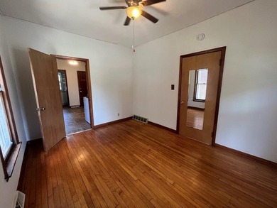 3 Unit apartment located just one block from Atwood Ave at the - photo 20