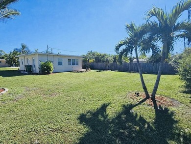 St. Lucie River Home For Sale in Port Saint Lucie Florida