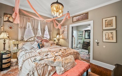 Discover a rare opportunity to own a beautiful 4 bedroom, 4 bath - photo 25
