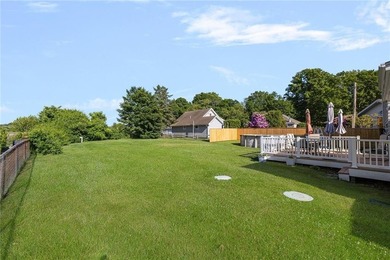 Perfectly positioned on sought-after Third Beach Road in - photo 27