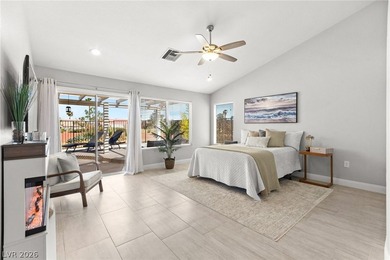 Exquisitely renovated 3-bedroom home with breathtaking golf - photo 29