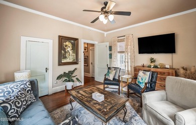 Discover a rare opportunity to own a beautiful 4 bedroom, 4 bath - photo 34