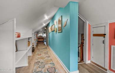 Discover a rare opportunity to own a beautiful 4 bedroom, 4 bath - photo 37