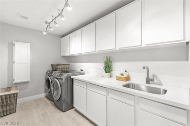 Exquisitely renovated 3-bedroom home with breathtaking golf - photo 44