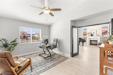Exquisitely renovated 3-bedroom home with breathtaking golf - photo 45