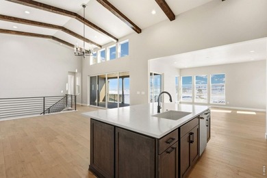 The Isleworth in The Fairways is a beautiful ranch style home - photo 7