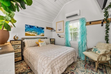 Discover a rare opportunity to own a beautiful 4 bedroom, 4 bath - photo 49