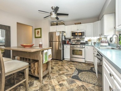 Quality Custom Built Duplex with Lots of Living Opportunities - photo 4