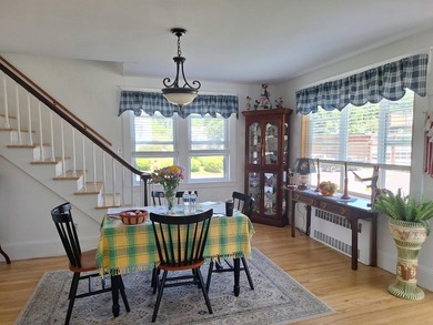 Charming is this exceptional colonial home in Bucksport Maine - photo 4
