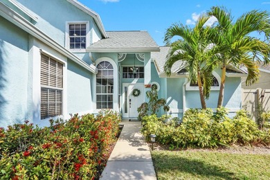 Lake Wellington Home Active Under Contract in Wellington Florida