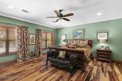 Welcome to this exceptional waterfront home located in the gated - photo 14