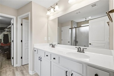 Beautifully maintained home with main level OFFICE on FULL - photo 17