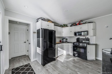 Check out this 3-bedroom ranch in East Patchogue. Home features - photo 28