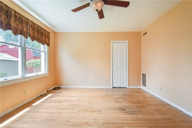 This quaint unit is ready for someone to call it home again - photo 8