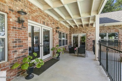 Welcome to this exceptional waterfront home located in the gated - photo 41