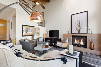 Tucked at the end of a cul-de-sac, this private townhome - photo 6