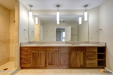 Fabulous Downtown Condo. Just a few blocks away from the Park - photo 15