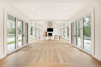 A buyers dream rooted in nature, enhanced by design. This modern - photo 7