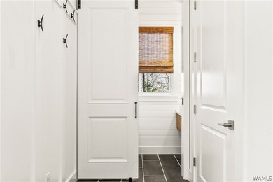 Welcome to lakeside living at its finest! This beautifully - photo 18