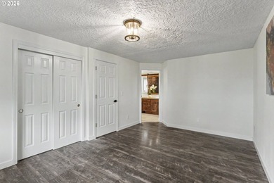 This Ridgefield Home Enjoys Evening Sunsets, with Views Of Lake - photo 19