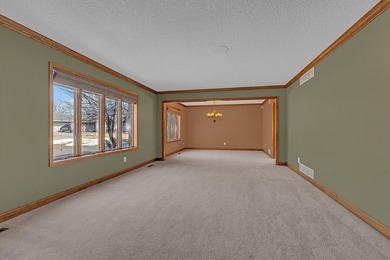 Welcome to this spacious and beautifully maintained two-story - photo 22