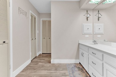 Charming 3-Bedroom, 2-Bath Home with a Contemporary Farmhouse - photo 24