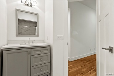 Welcome to lakeside living at its finest! This beautifully - photo 26