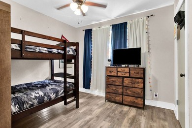 Charming 3-Bedroom, 2-Bath Home with a Contemporary Farmhouse - photo 29