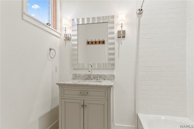 Welcome to lakeside living at its finest! This beautifully - photo 30