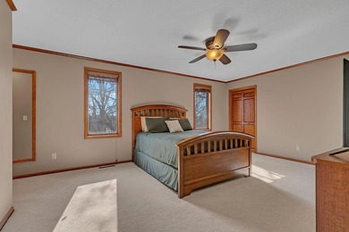 Welcome to this spacious and beautifully maintained two-story - photo 32