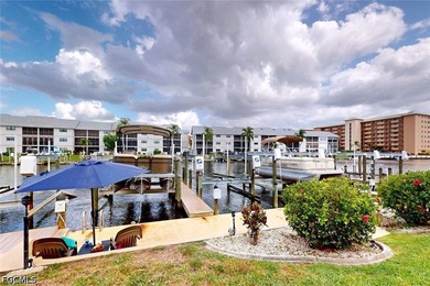Welcome to this beautifully maintained, spacious Waterfront - photo 33