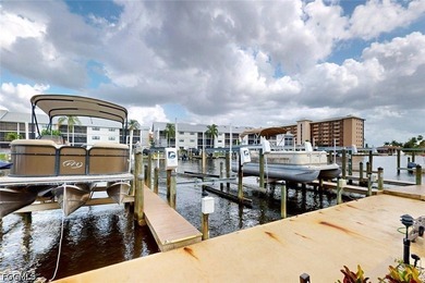 Welcome to this beautifully maintained, spacious Waterfront - photo 34