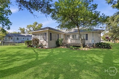 Located in the heart of Thunderbolt, 3324 Louis Street offers a - photo 34