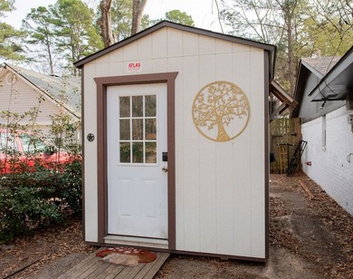 Charming 3-Bedroom, 2-Bath Home with a Contemporary Farmhouse - photo 34