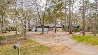 Charming 3-Bedroom, 2-Bath Home with a Contemporary Farmhouse - photo 39