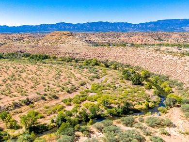 (private lake, pond, creek) Acreage For Sale in Cornville Arizona