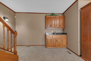 Welcome to this spacious and beautifully maintained two-story - photo 42