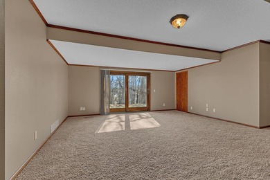 Welcome to this spacious and beautifully maintained two-story - photo 44