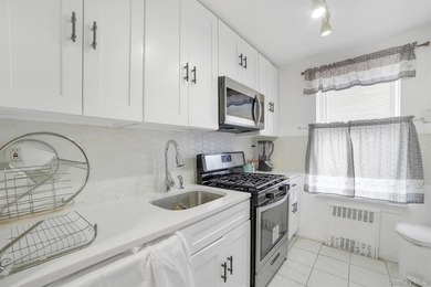 Step into this fully renovated and well-maintained 2-bedroom - photo 11
